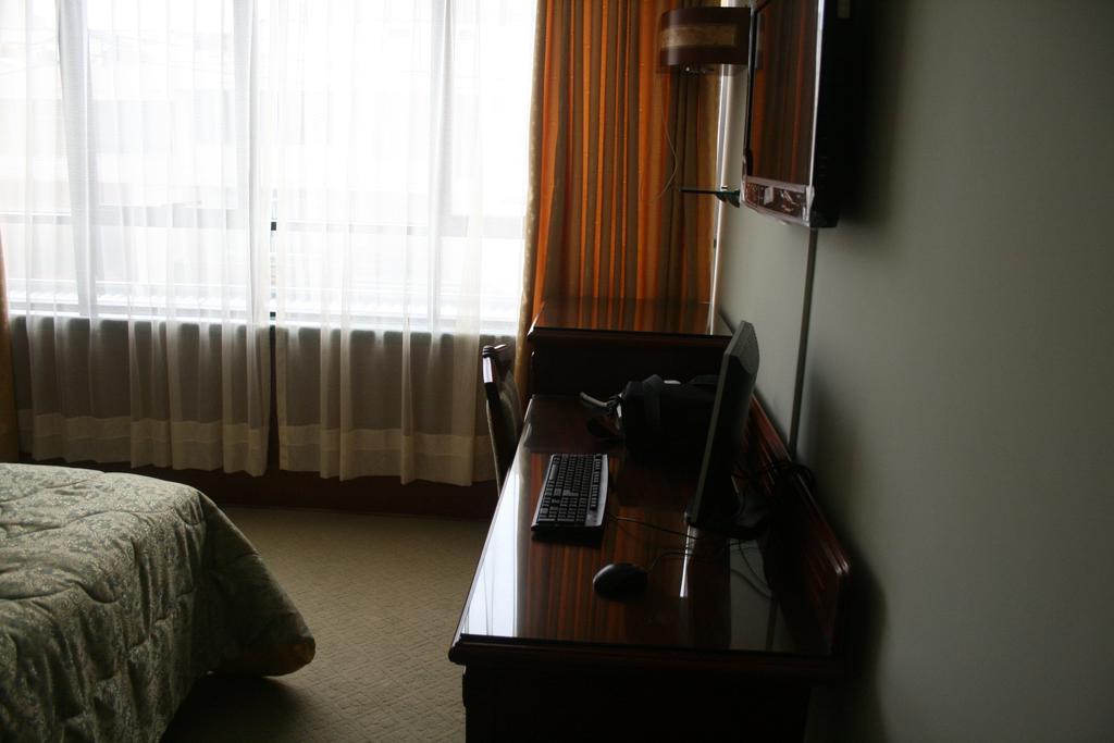 Hotel Oro Inn Lima Quarto foto